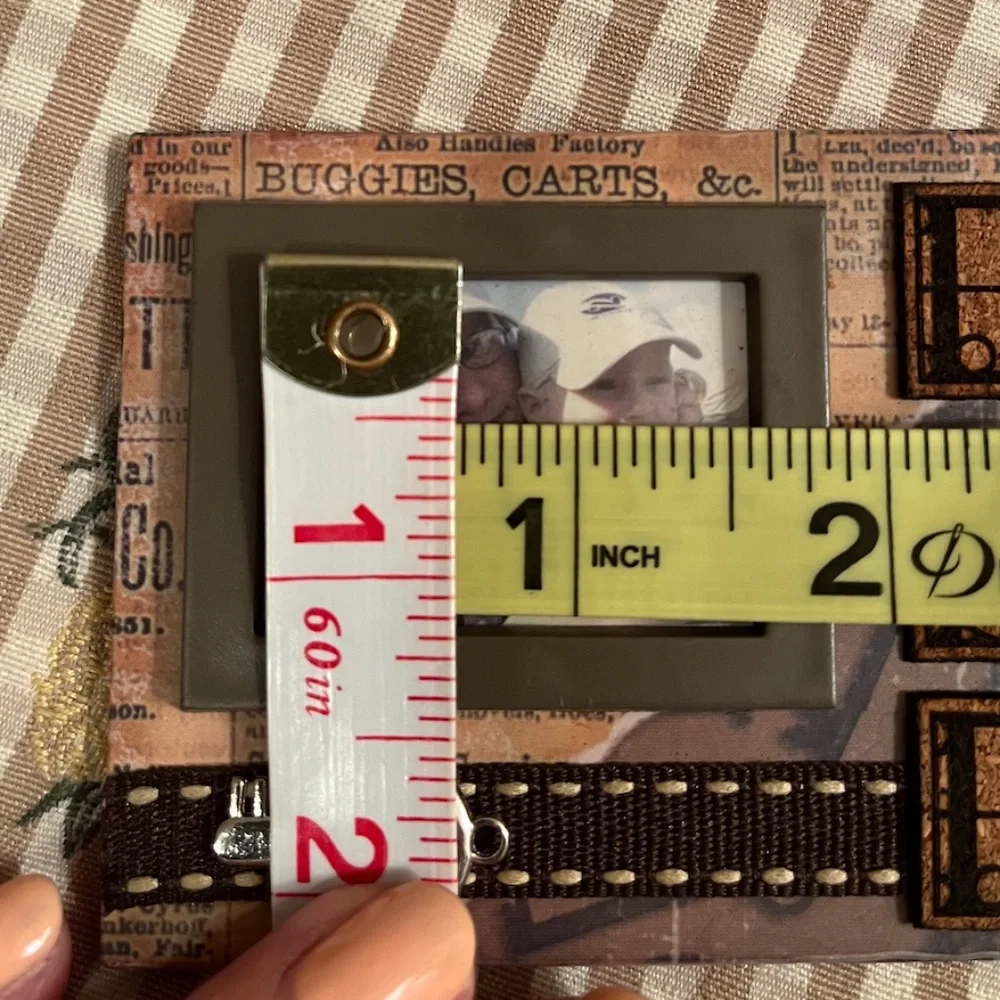 Mini Photo Frame Fridge Magnets – “MOM” & “DAD” – Set of 2 – NWOT